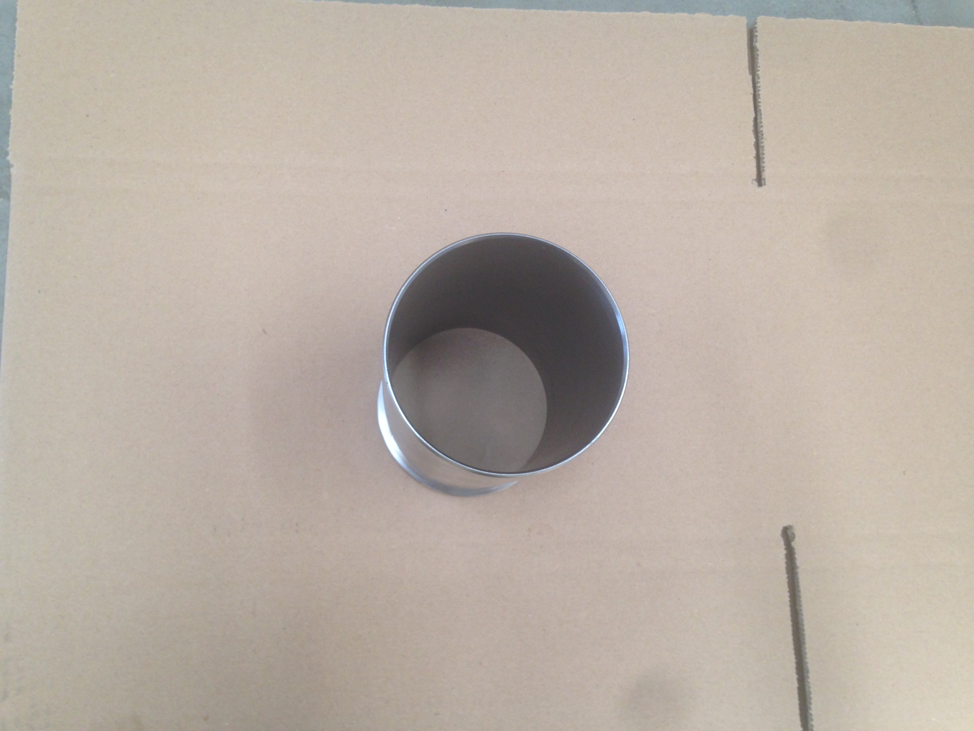 Cylinder liner-KM385.01003