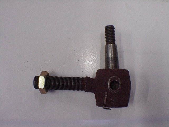 184.31.023 Pull rod joint (rihgt)